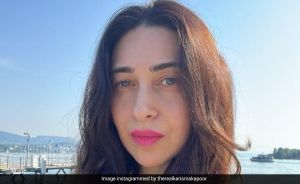 Karisma Kapoor Celebrates Her Natural Beauty Online