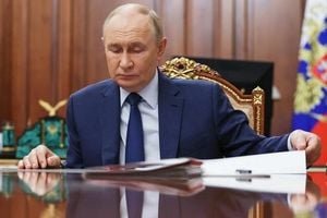 Trump And Putin Signal Willingness To Extend Nuclear Treaty