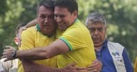 Câmara aprova suspensão de ação penal contra Ramagem; entenda como Bolsonaro é beneficiado