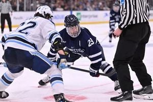 Maine Secures Sixth Hockey East Title With 5-2 Win