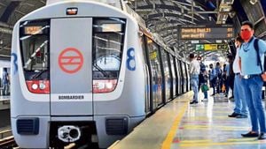 Delhi Metro Begins Early Services For New Delhi Marathon