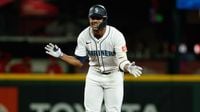 2025 MLB playoff picture: Baseball standings, projections, odds as AL West, NL wild card races heat up