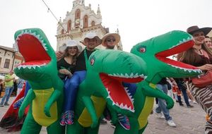Rzeszowskie Juwenalia 2025 Kicks Off With Colorful Parade