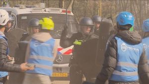 Dutch Police Conduct Large Training For NATO Summit