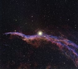 NGC 6960: Cadı Süpürgesi Bulutsusu