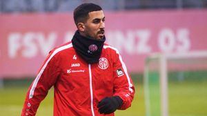 Aymen Barkok Joins Schalke 04 Before Transfer Deadline