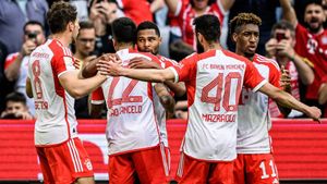 Bayern Munich Outlasts Bayer Leverkusen Amid Bundesliga Showdown