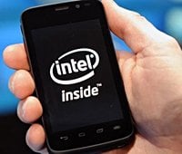 Intel’s Stock Soars as Trump Eyes Stake: Buy or Buyer Beware?