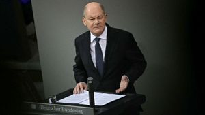 Germany's Scholz Faces Vote Of No Confidence Ahead Of Elections