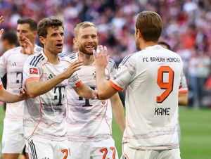 Bayern Munich Celebrates Bundesliga Title With 2-0 Victory