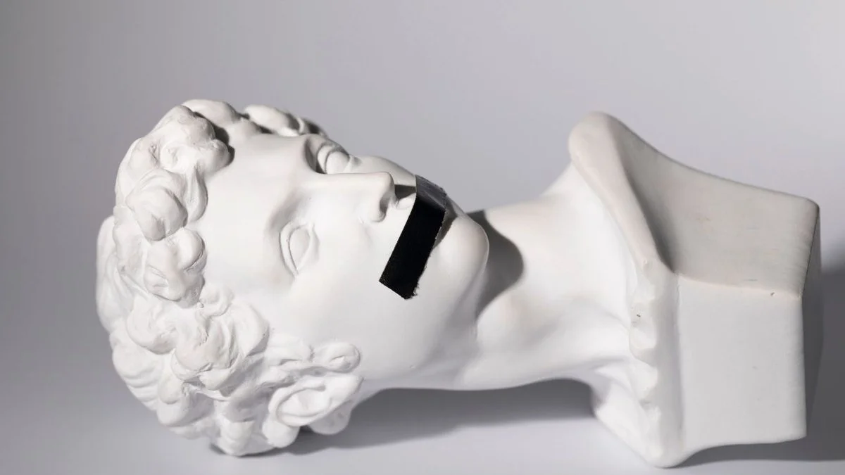 Sözlü İletişim Düşüşte: Her Yıl Yaklaşık 120.000 Kelime Daha Az Konuşuyoruz