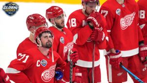 Red Wings Fall To Lightning, Snapping Seven-Game Winning Streak