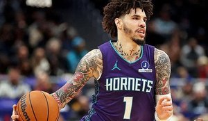 Hornets Face Bulls As Coby White Returns To Chicago