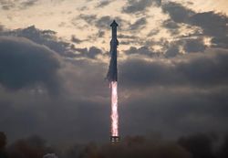 Starship biz insanlığı Mars'a götürebilecek mi?