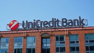 UniCredit Posts Record Profit And Raises 2025 Dividend