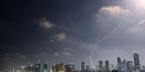 Global Travel Warnings Surge Amid Middle East Conflict