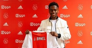 Jaydon Banel Joins Burnley FC From Ajax