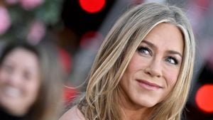 Jennifer Aniston Embraces Aging With Grace