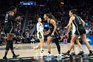 Golden State Valkyries Dominate Seattle Storm At Chase Center