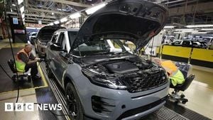 Jaguar Land Rover Factories Paralyzed After Major Cyberattack
