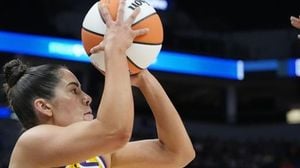 Sparks And Sky Battle To Break Losing Streaks In WNBA