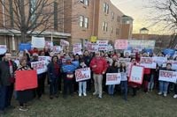 With Education Department cuts, supporters rally at Montgomery Co. Public Schools - WTOP News