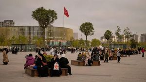 Istanbul Shaken By 6.2 Magnitude Earthquake Amid Aftershocks