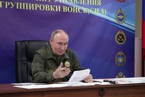 Trump Urges Putin To End Ukraine War After Missile Test