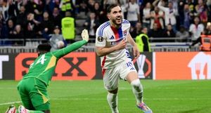 Cherki Saves Lyon With Last-Minute Equalizer Against United