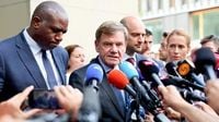 The United Kingdom, France and Germany announce the reimposition of sanctions against Iran