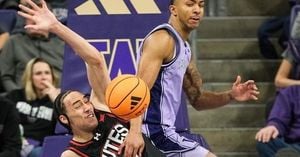 Washington Huskies Dominate Paint To Defeat Utah Utes