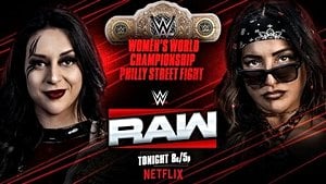 Stephanie Vaquer Battles Raquel Rodriguez In Raw Street Fight