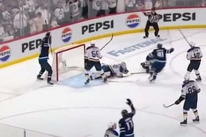 Winnipeg Jets Pull Off Dramatic Comeback In Game 7