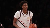 5-star USC recruit Alijah Arenas, Gilbert's son, in induced coma after car crash: Report