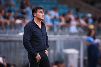 Gustavo Quinteros não é mais técnico do Grêmio