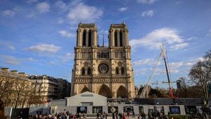 Notre Dame Rehabilitation Sparks Global Interest Amid Controversy