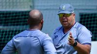Shukri Conrad talks continuity as he takes over Proteas white ball teams | cricket