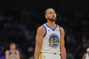 Stephen Curry's Injury Sparks Hope For Quick Return