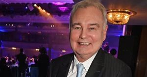 Eamonn Holmes Blasts False Co Stars On Podcast