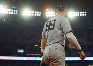 Blue Jays Rise To AL East Lead Amid Yankees Doubts