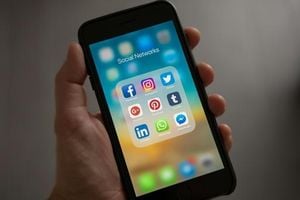 Germany Warns Public As Russia Recruits Spies Online