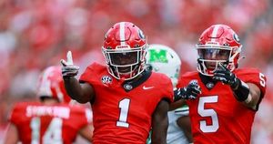 Oregon Faces Penn State As College Football Week 5 Heats Up