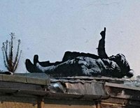 Stargazers: Banksy street murals appear in London