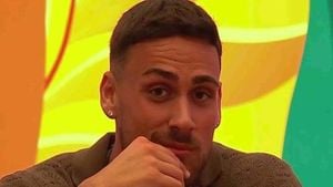 Love Island Drama Erupts As Ben And Toni Clash