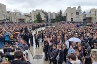 Students Pay Tribute to Kocani Fire Victims in Skopje