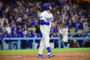 Max Muncy Embraces Glasses Amid Dodgers Rivalry And Resurgence