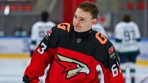 Avangard Omsk Defeats Amur Khabarovsk 2-1