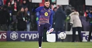 Barcelona Triumphs Over Slavia Praha In Champions League Thriller