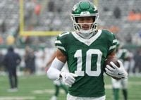 Steelers In Play To Trade For Jets WR Allen Lazard