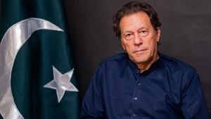 Imran Khan Pursues Oxford University Chancellor Role